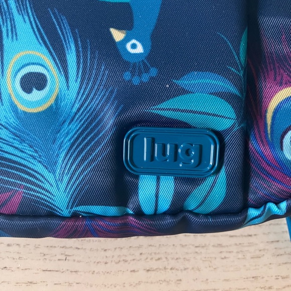 Lug Scoop Crossbody Bag Peacock Print | Travel - Every Day Use - Picture 2 of 14